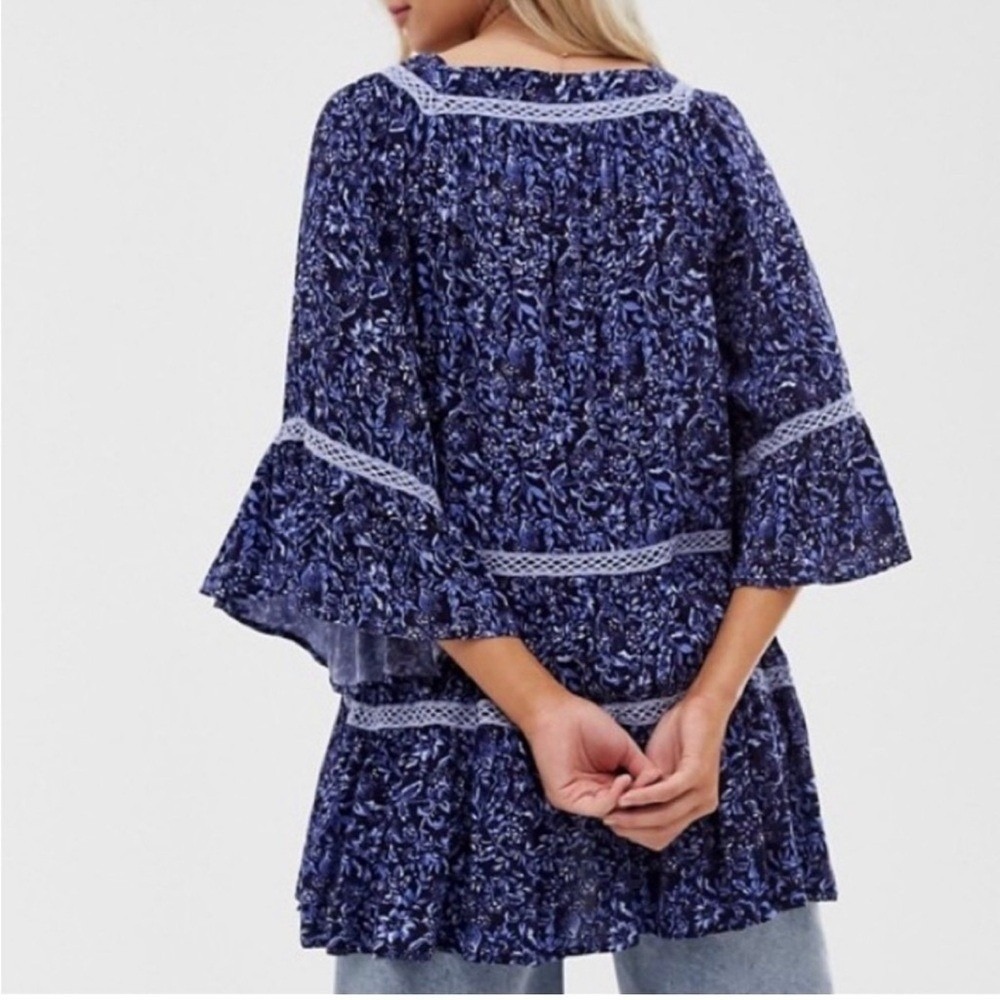 Free‎ People Womens Let's Talk About It Blue Floral Bell Sleeve Tunic Size M - Picture 10 of 10